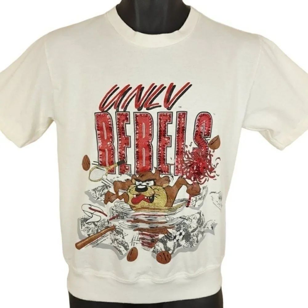 UNLV Rebels T Shirt Vintage 90s 1990 Taz Looney Tunes Made In USA Womens Small